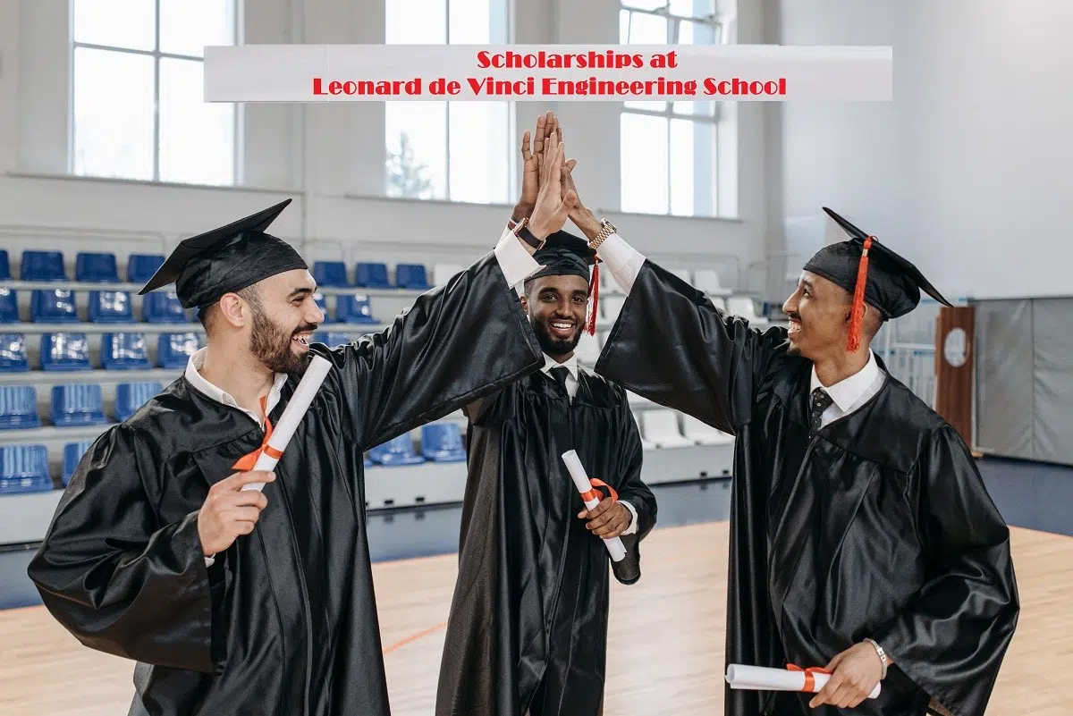 Scholarships in France for international students